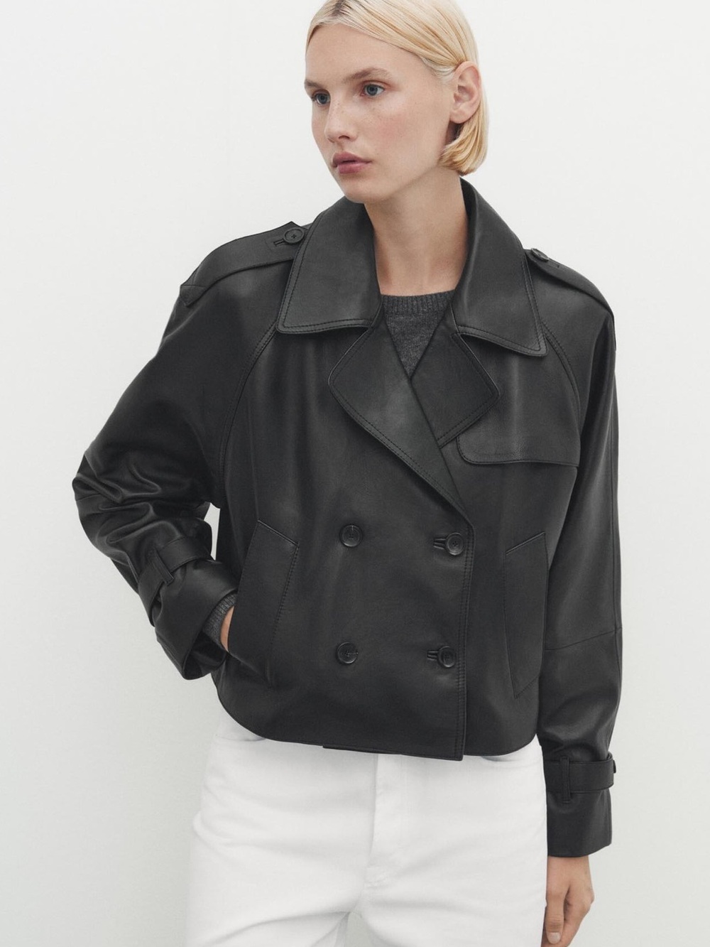 MASSIMO DUTTI Cropped Nappa Leather Trench Coat in Black